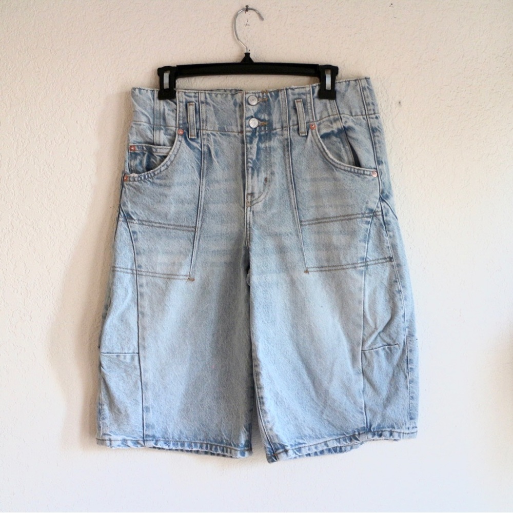 Free People We The Free Extreme Measures Barrel Shorts - Picture 7 of 16